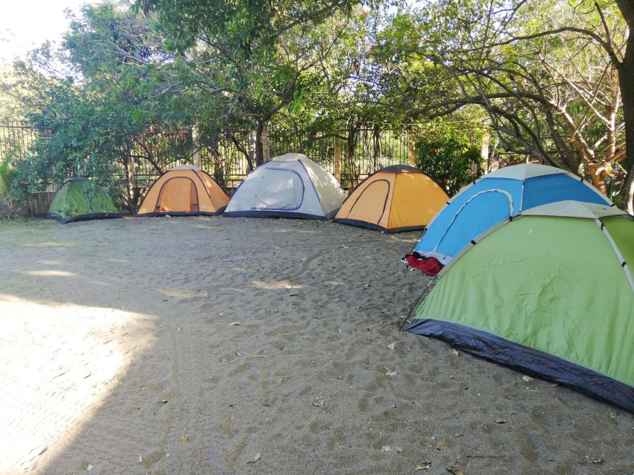 Caracolito Hostel Las Penitas Exterior photo